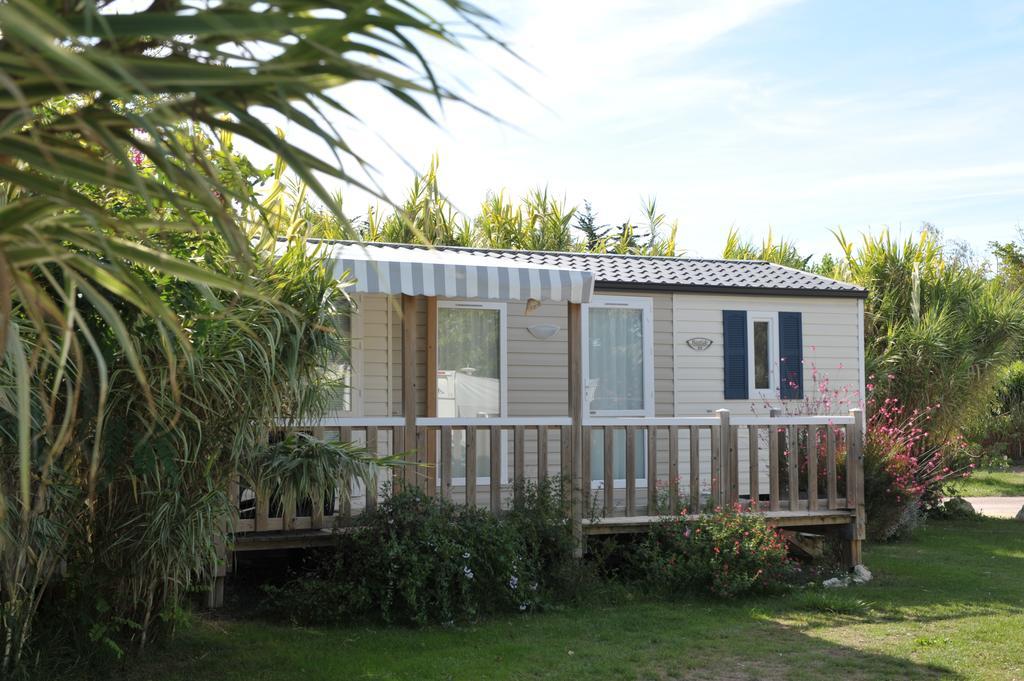 Camping Antioche D'Oleron La Bree-les-Bains ภายนอก รูปภาพ