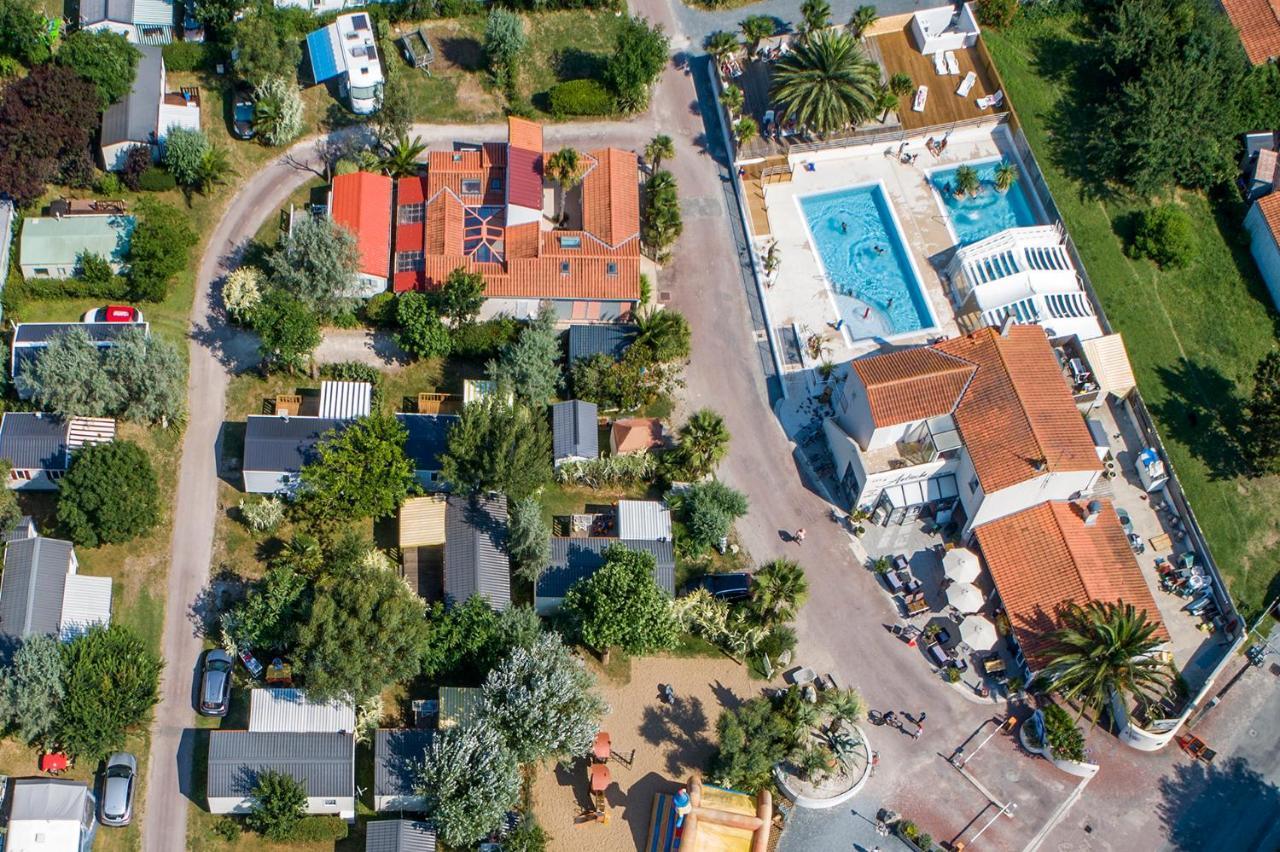 Camping Antioche D'Oleron La Bree-les-Bains ภายนอก รูปภาพ